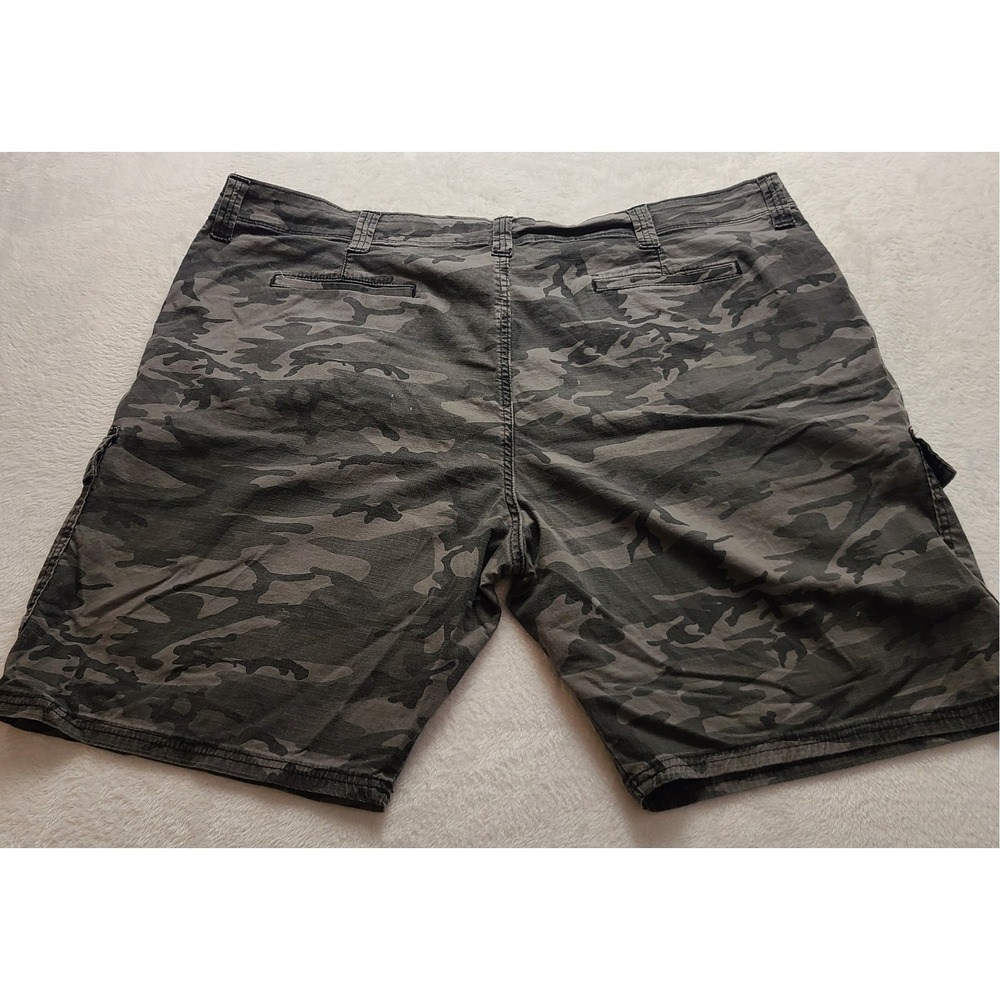 Wrangler Relaxed Fit Camo Cargo Shorts Men's 44 Grey Black Ripstop Classic‎